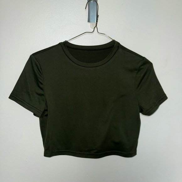 SHEIN Dark Green Crop Top - Picture 1 of 3